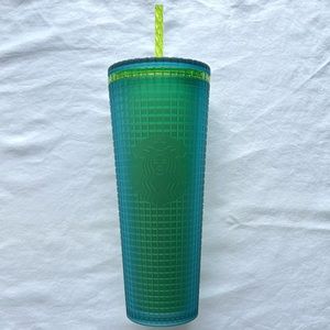 🎉 HOST PICK 🎉 NWT Starbucks Jelly Green Grid 24oz Tumbler